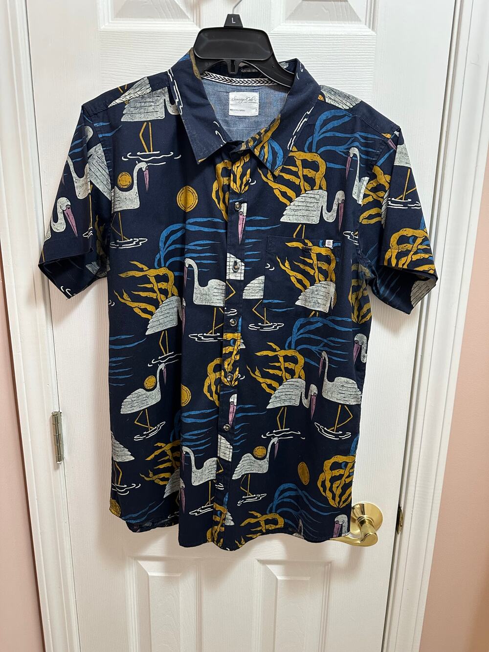 Sovereign Code Men's Short Sleeve Shirt Size Large Navy Print